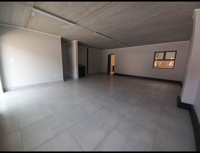 370M² WAREHOUSE FOR SALE IN BARTLETT